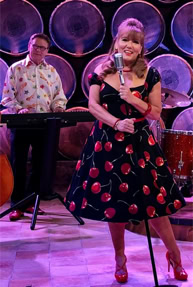 Mona und der Falsche 50er / SWR: Schlagerspa&szlig; mit Andy Borg